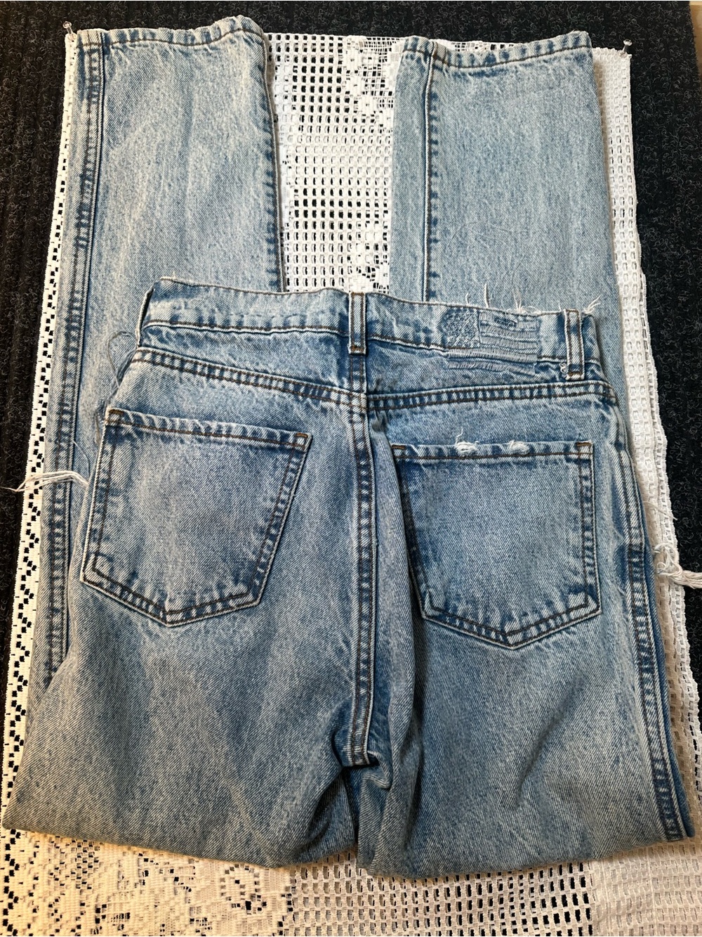 REVICE Light Blue Distressed Women’s Jeans - Casual High-Rise Fit - Picture 8 of 8